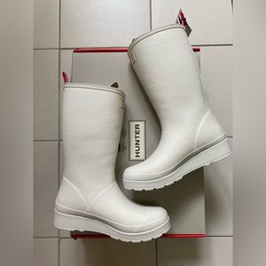 HUNTER RAIN BOOTS